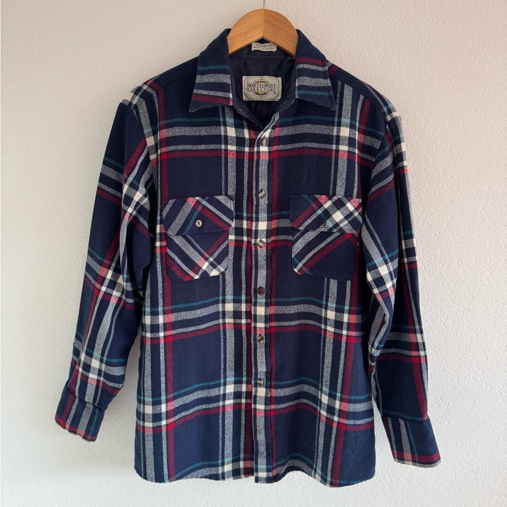 Size Small Northwest Territory Navy Plaid Shirt